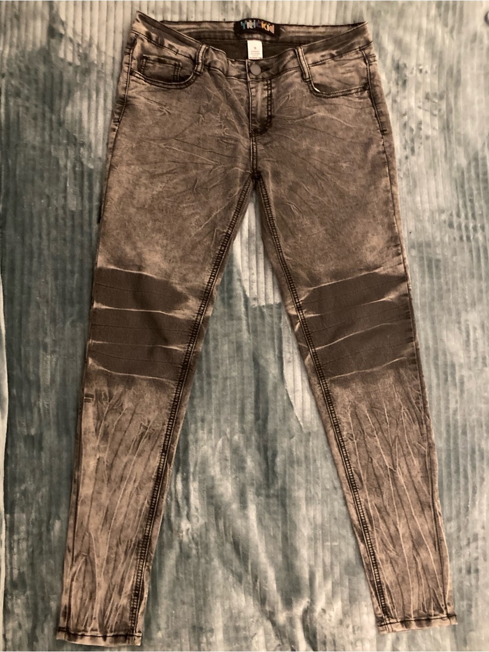 Something Tricky Women’s Skinny Jeans - Charcoal Gray